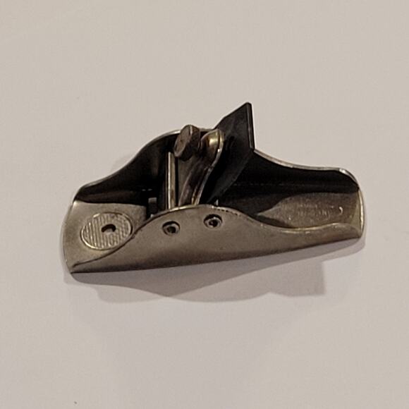 Vintage G.M. Co Miniature Mini Finger Thumb Wood Plane Made In USA 1" x 3 1/4" - Picture 1 of 11